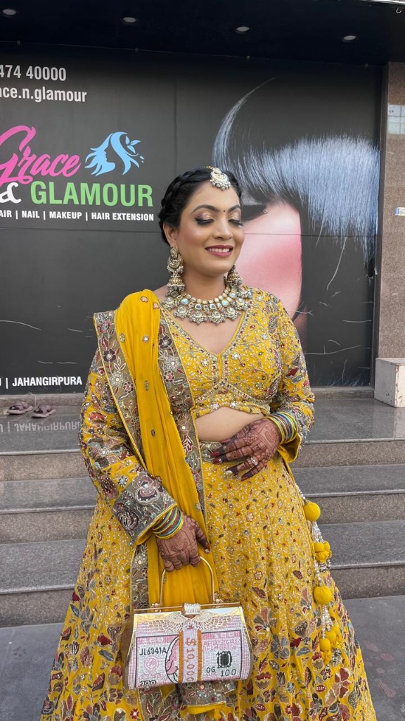 Grace & Glamour luxury salon interior